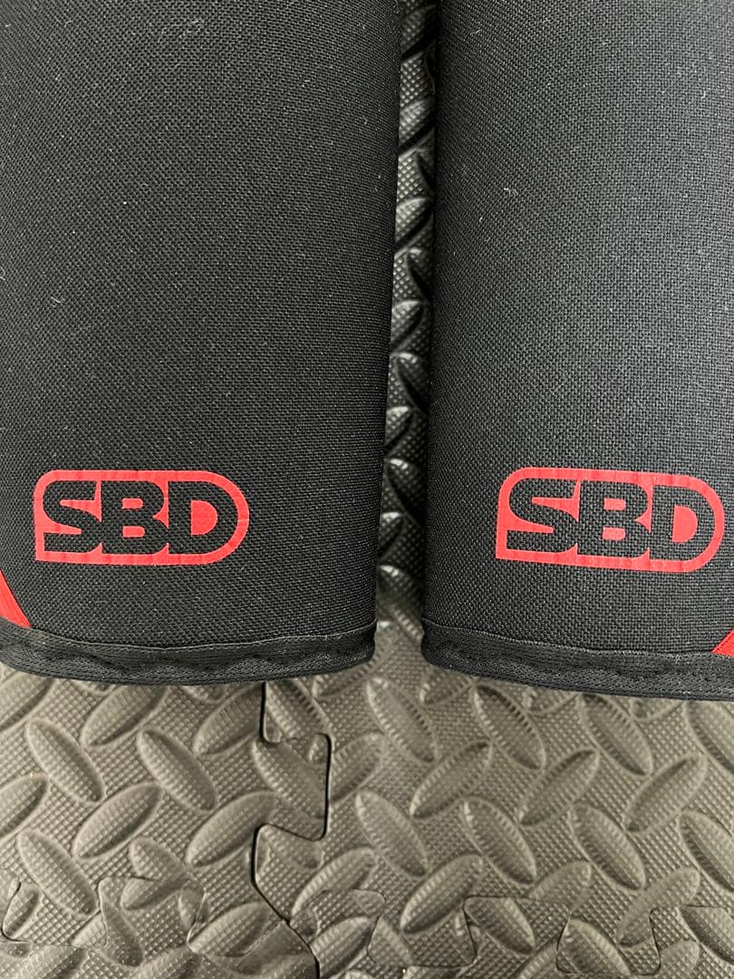 SBD ニースリーブ　S