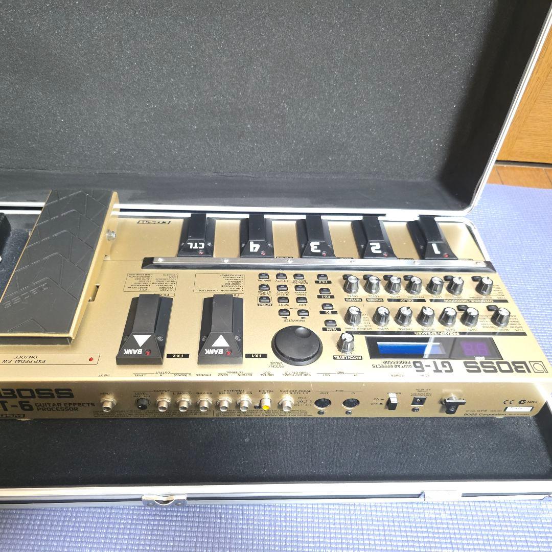 492】 BOSS GT-6 マルチエフェクター　ハードケース　KORGチューナ