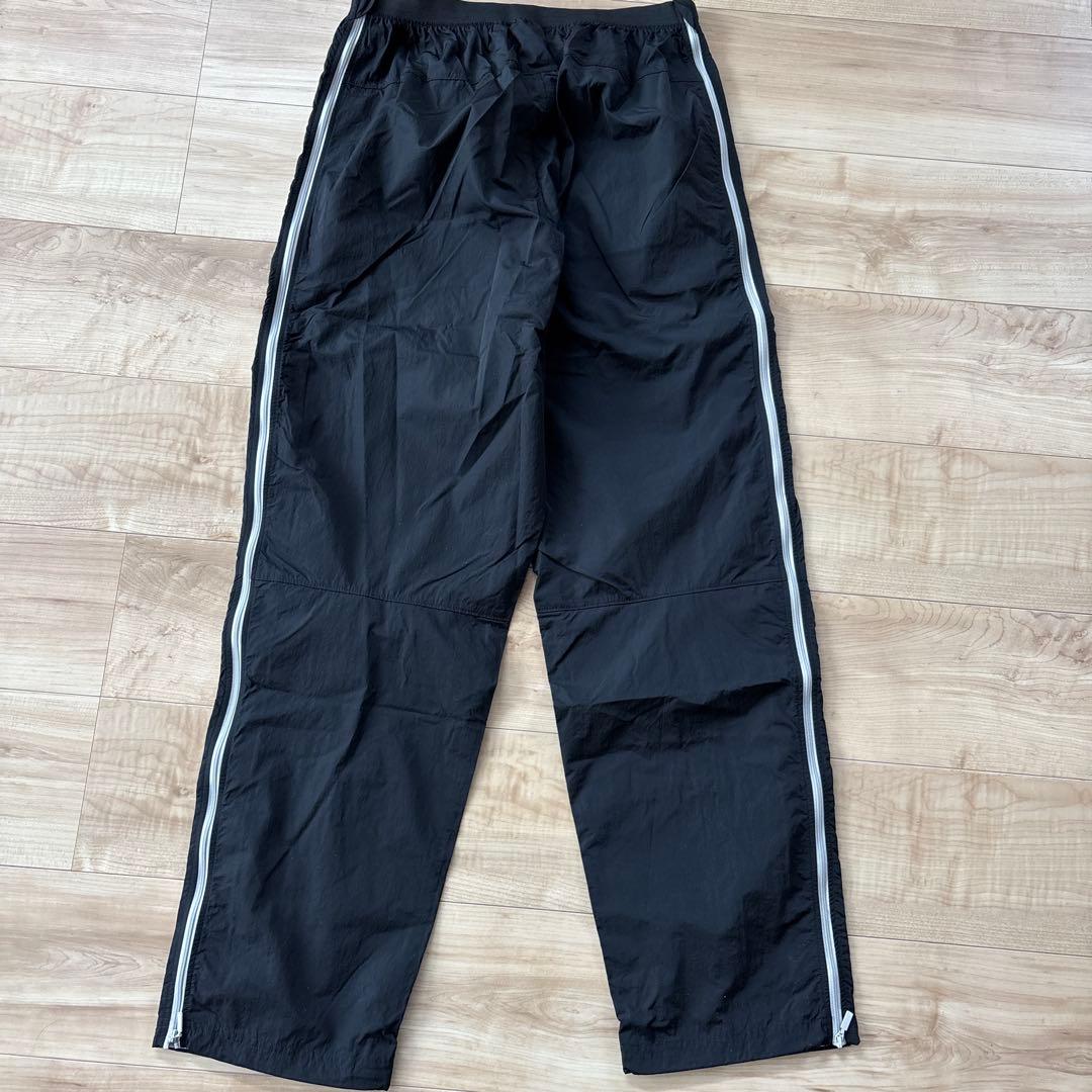 新品　アディダスオリジナル　メンズ　ウィンドブレーカーパンツ　軽量　XL