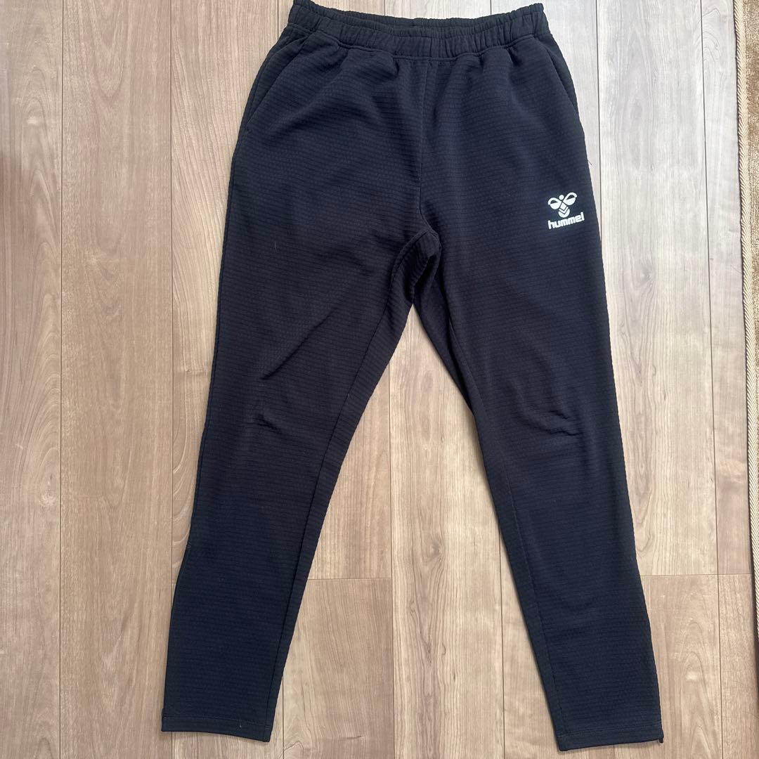 【hummel】WARM トレーニングハーフジップトップ＆ロングパンツ サッカー