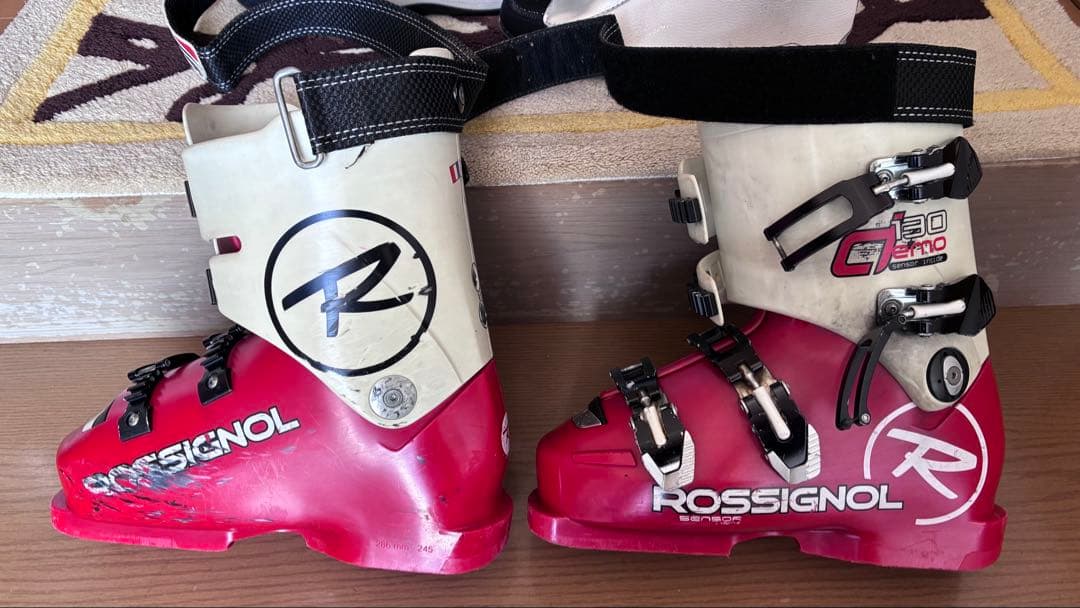 ロシニョール　ski スキー　ブーツ　デモ　130 24.5中古