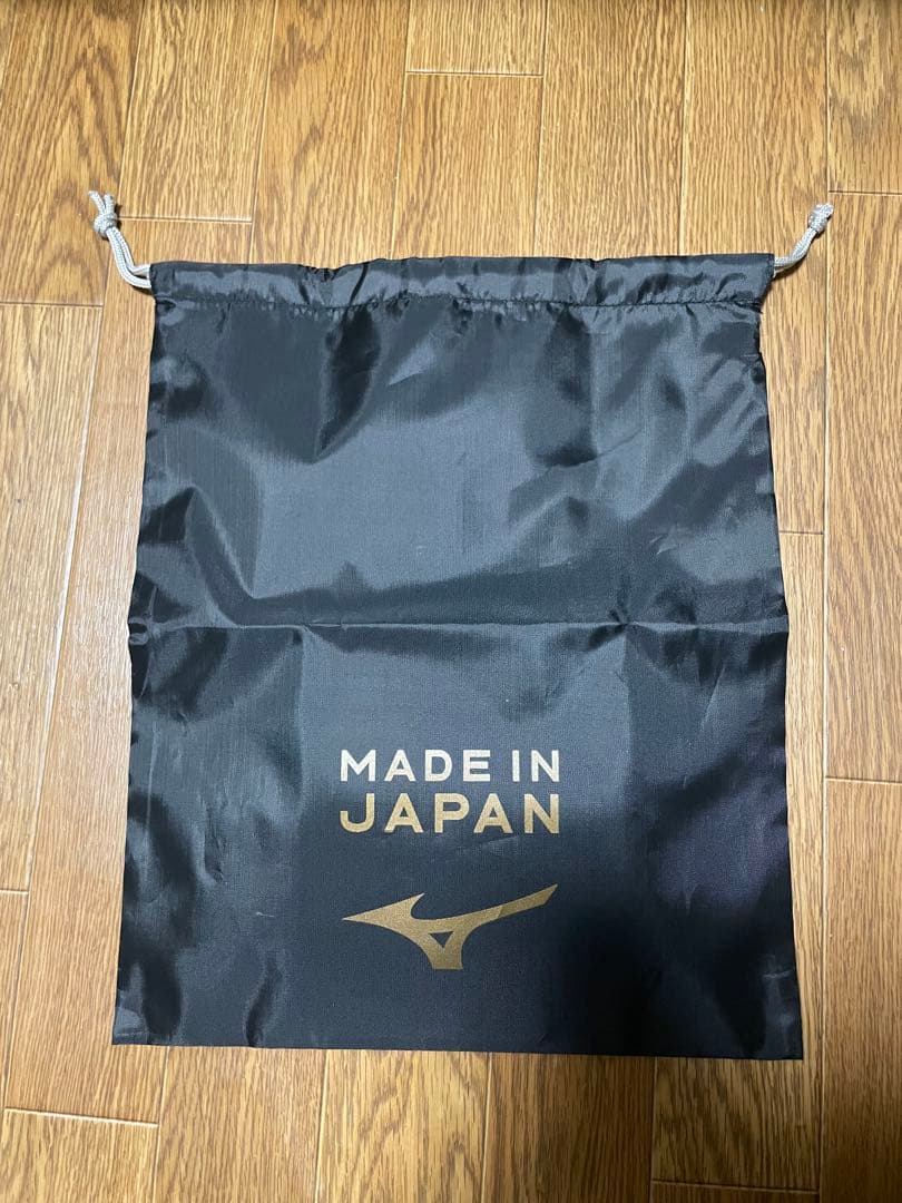 ミズノ モレリアネオIV β JAPAN ホワイト ×ブラック 24.5cm