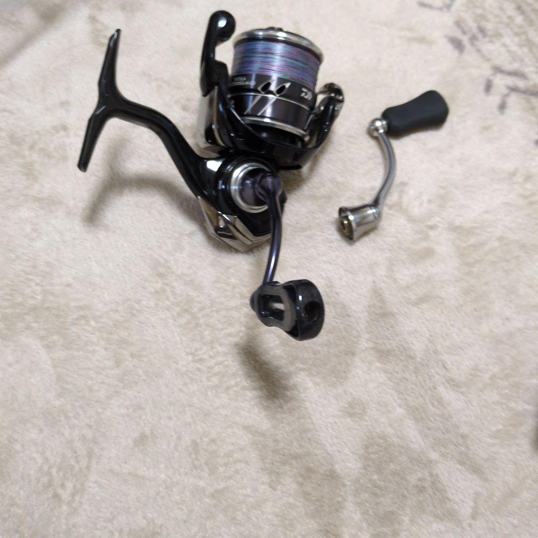 ス*〜様 TATULA FC LT2500SS-H-QD スピニングリール
