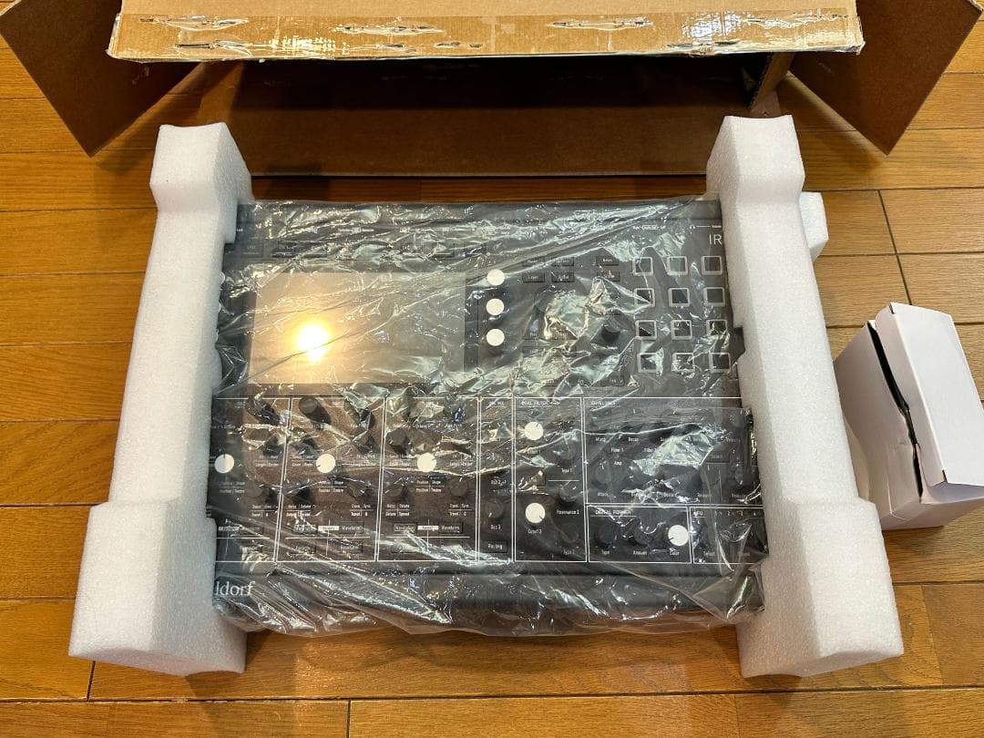 Waldorf Iridium 美品 DECKSAVER付