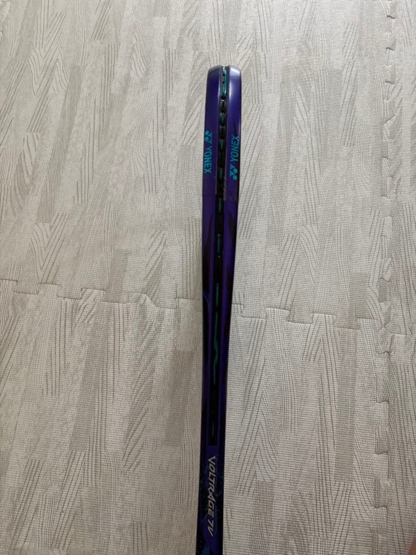 【完美品】YONEX ボルトレイジ7v（4/6 21:00まで出品）