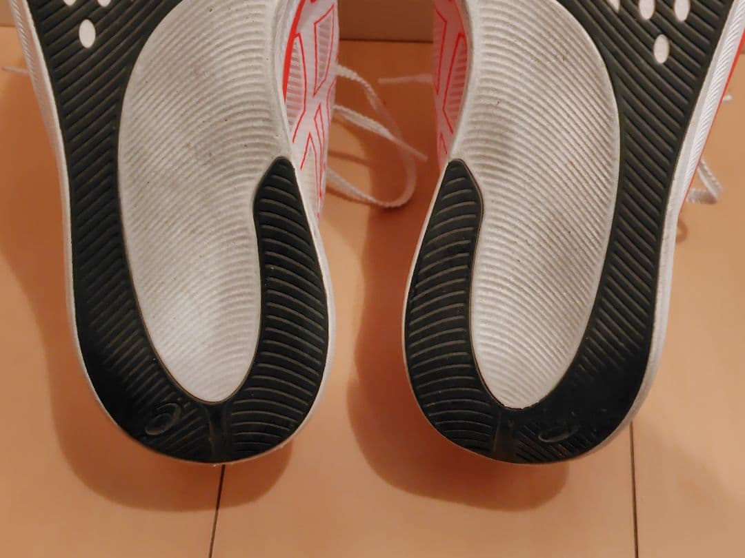 ASICS　S4　 ランニングシューズ ホワイト/オレンジ
