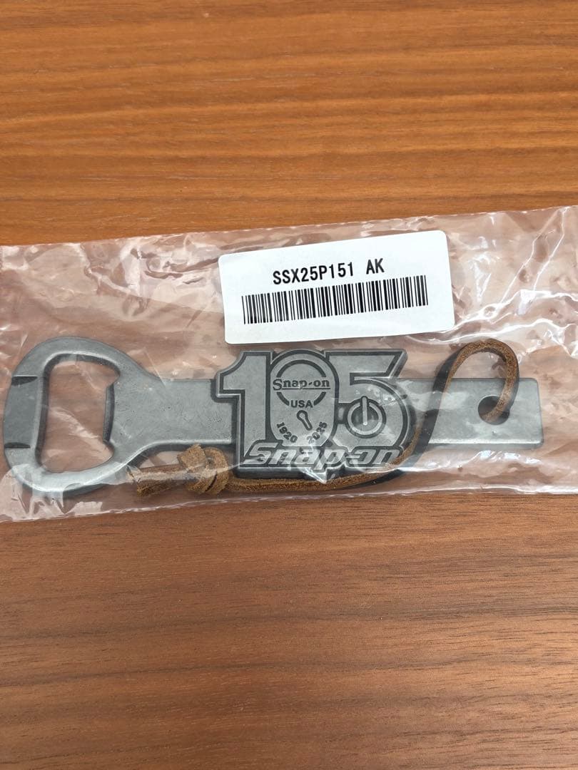 スナップオン　栓抜き　ボトルオープナー　105周年