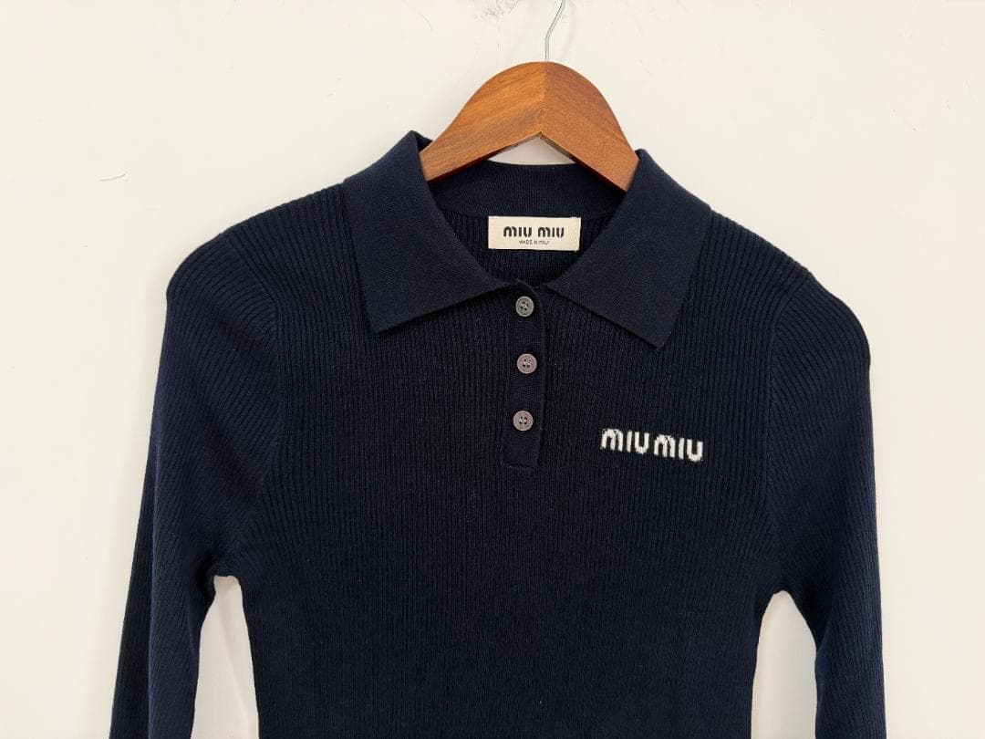 ニットセーター　MIUMIU レディース　ネービーブルー　ファッション L