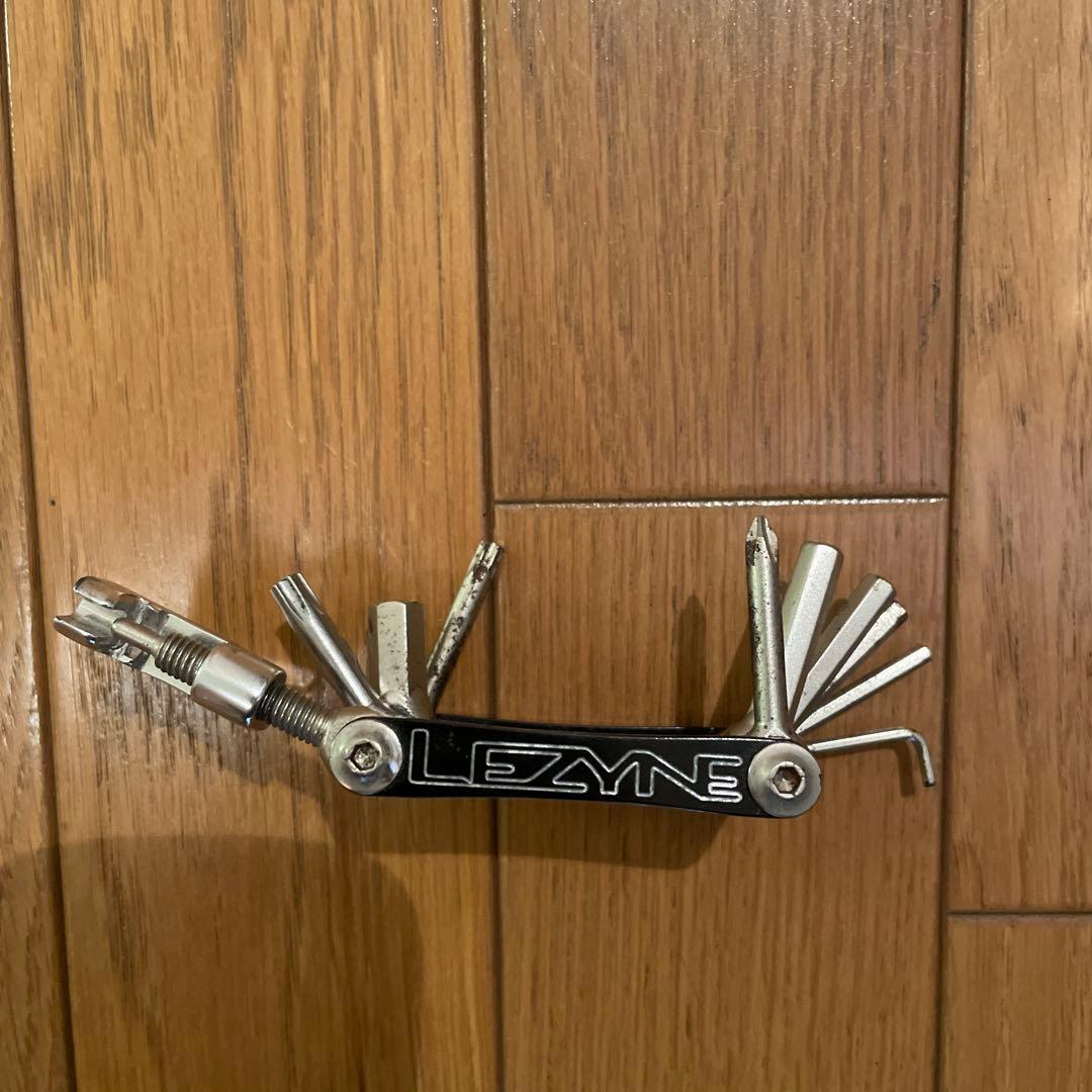 LEZYNE 多機能携帯工具