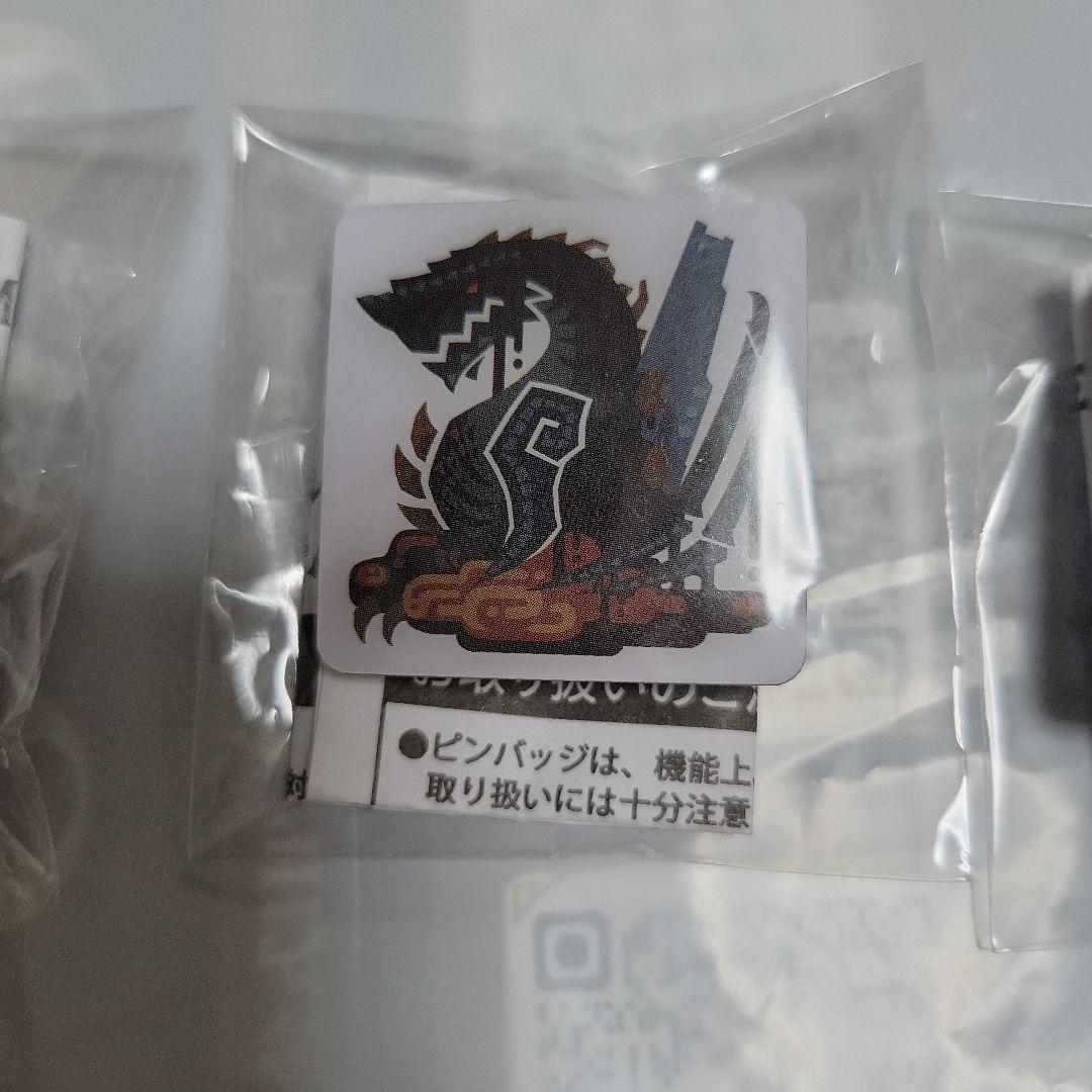 モンスターハンター アルシュベルド ゴグマジオス ジン・ダハド ピンバッジ