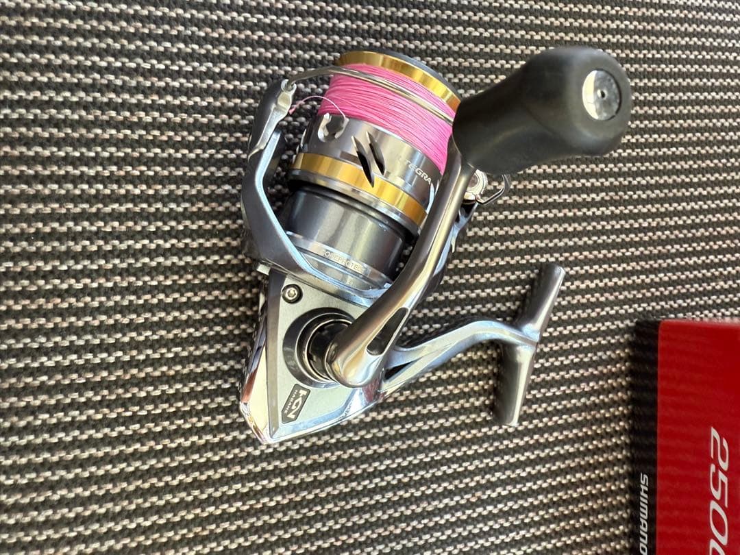 SHIMANO 17アルテグラ2500HGS スピニングリール