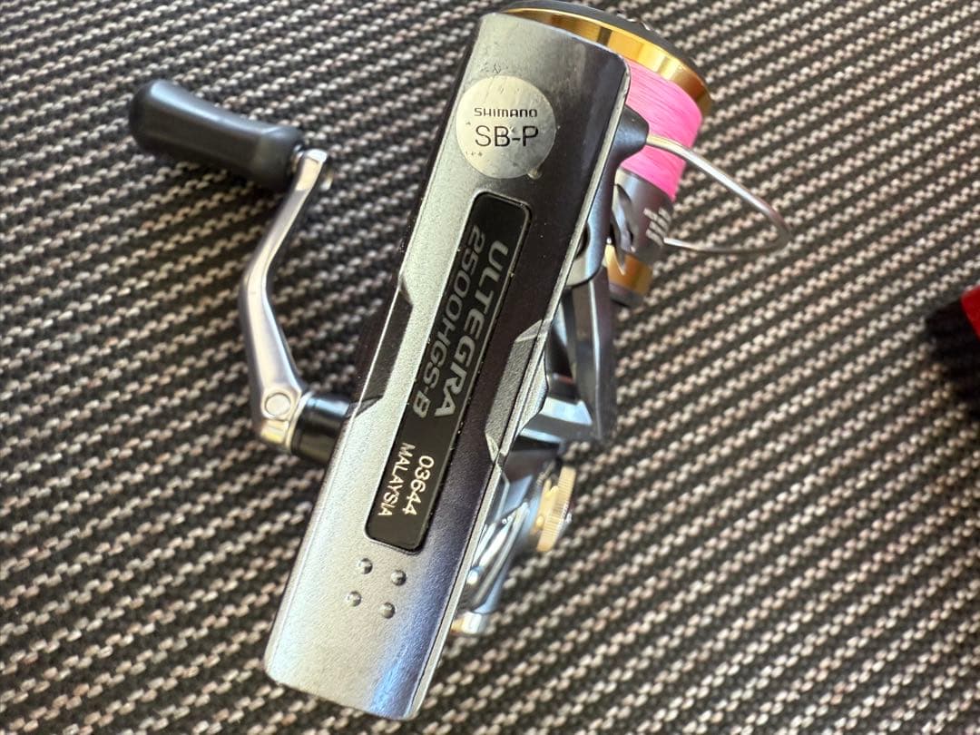 SHIMANO 17アルテグラ2500HGS スピニングリール