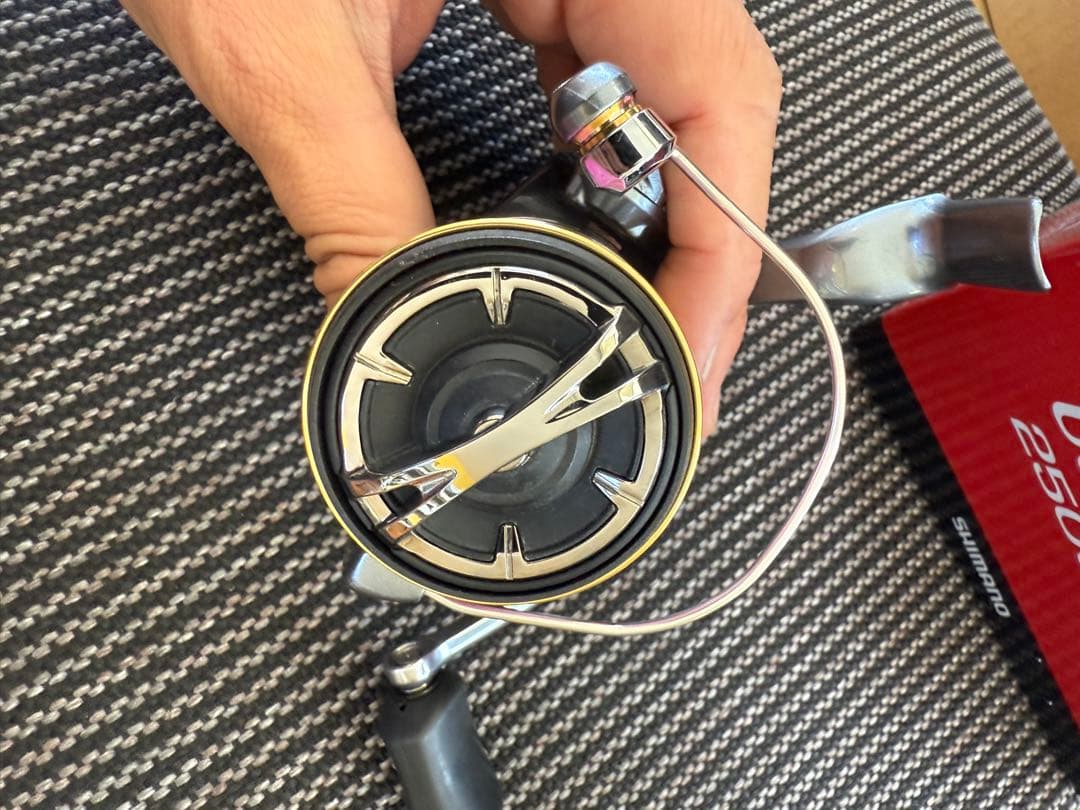 SHIMANO 17アルテグラ2500HGS スピニングリール
