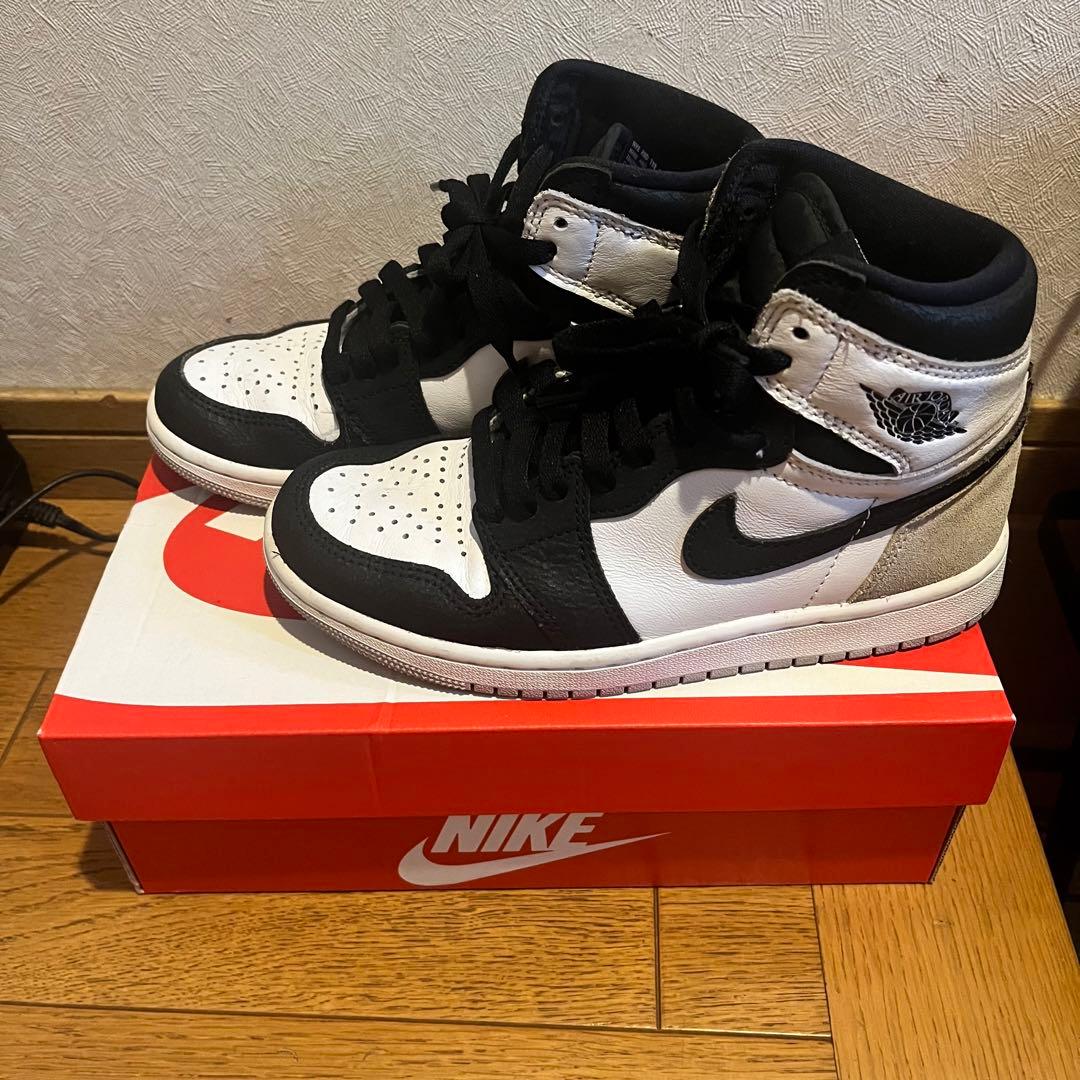 シューズ(女性用) Nike Air Jordan 1 High OG Bleached Coral