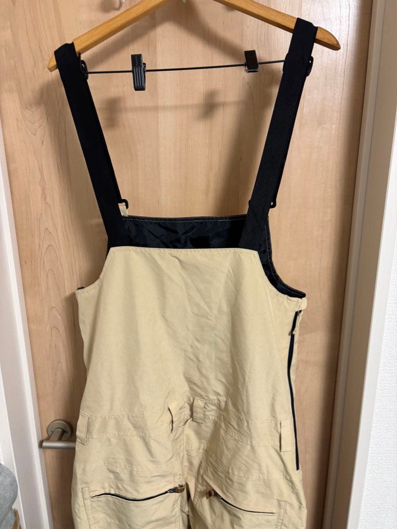 クイックシルバー　ビブパンツ　メンズ　Mサイズ オシャレ　ウェア