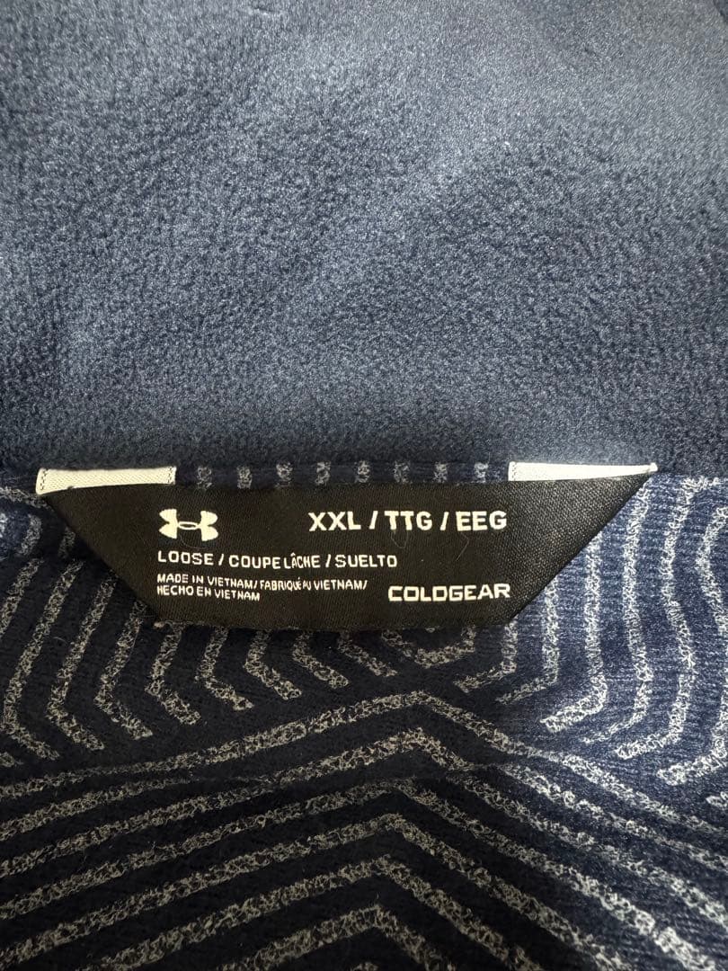 Under Armour ColdGear XXL ネイビー ベンチコート