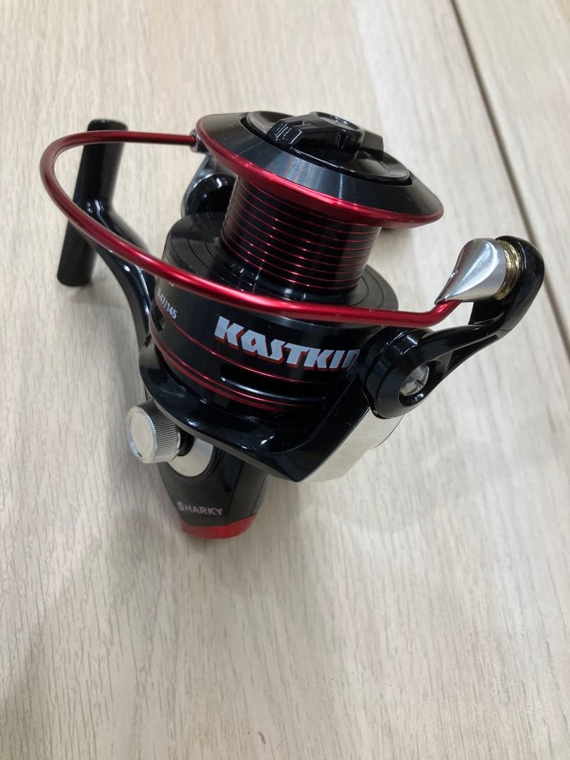 カストキング　SHARKY II 6000 スピニングリール