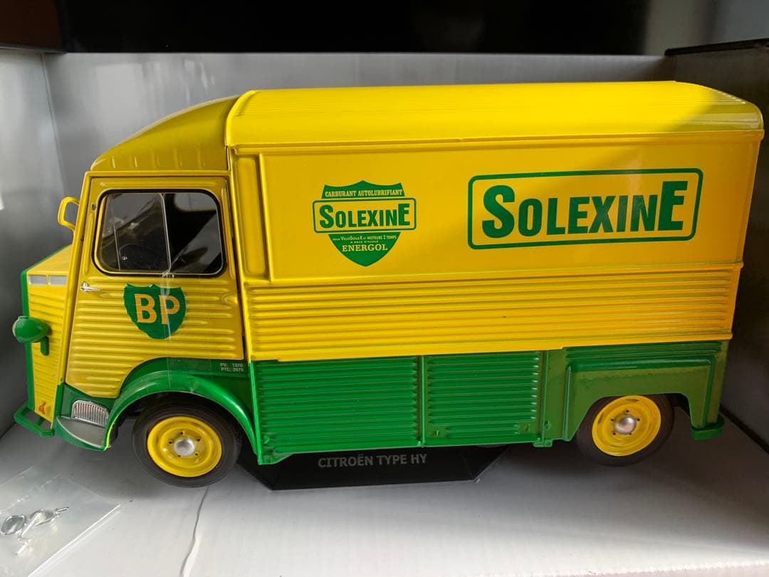SOLIDO 1/18 Citroën Type Hy Solexine