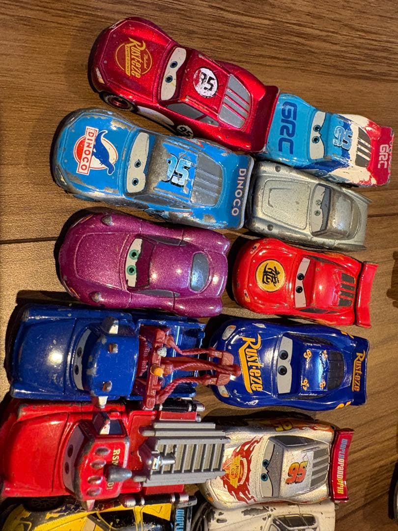 大量　44体Cars Lightning McQueen ミニカーセット