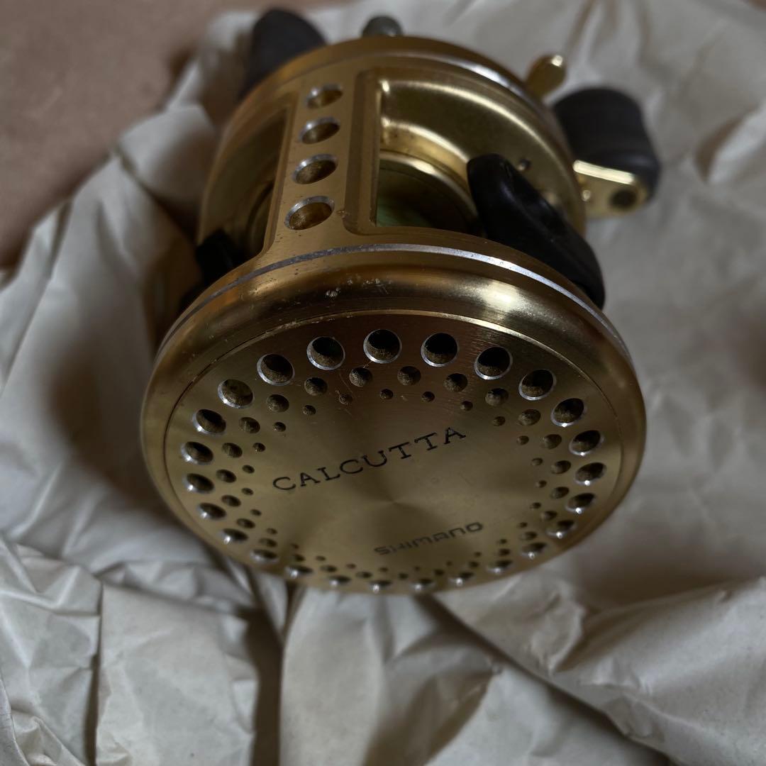 SHIMANO CALCUTTA ベイトリール ゴールド