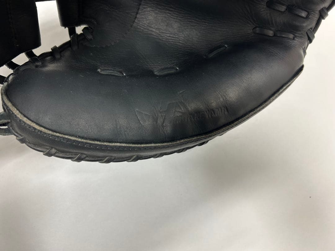 硬式野球　キャッチャーミット　黒　ハタケヤマ