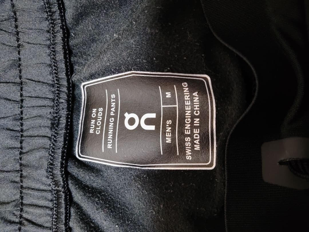 ON RunningPants　М　ブラック