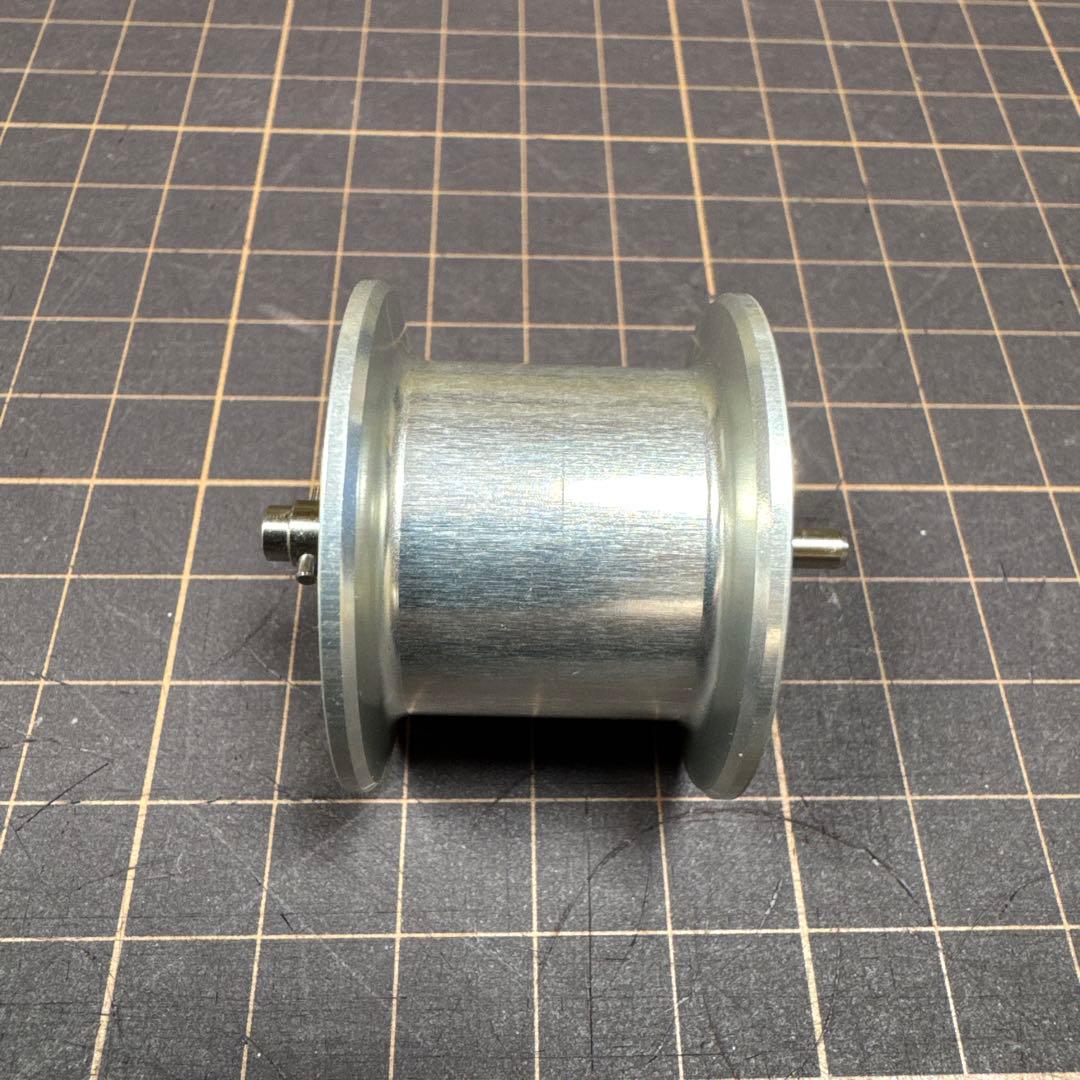 【美品】Avail アベイル MicrocastSpool RV51R