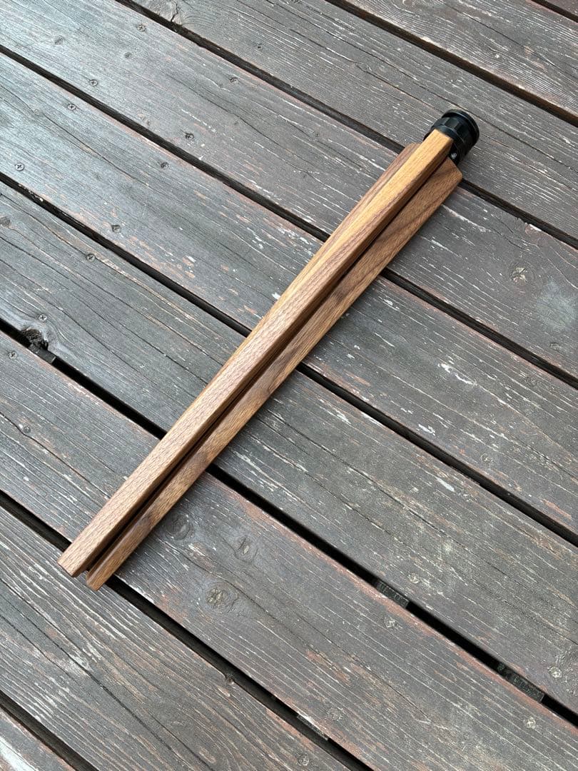 そよ風‼️ ウォールナット木製三脚（厚み変更）