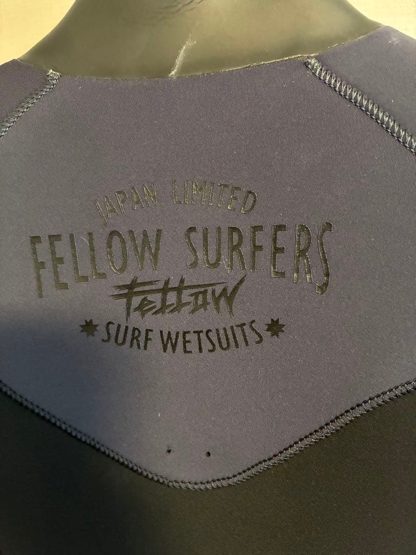 fellow surfersキッズ用ウェットスーツ120センチ