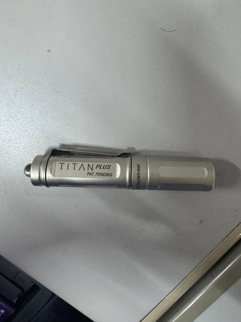 SUREFIRE シュアファイア TITAN PLUS 真鍮 TITAN-B