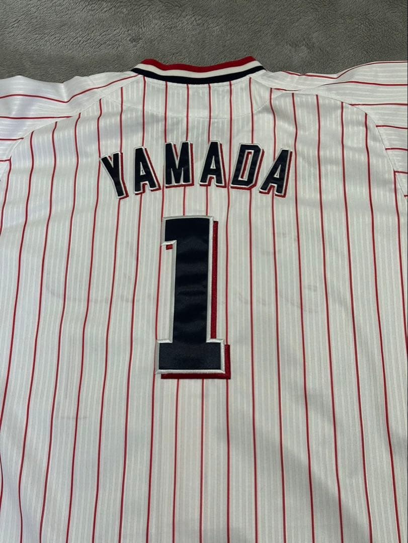 ヤクルトスワローズ 山田哲人ユニフォーム