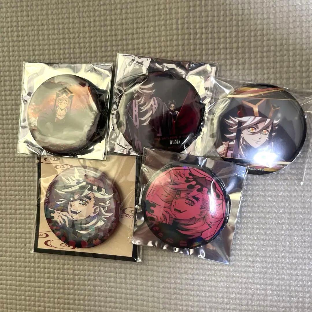 鬼滅　童磨　アニメイト　劇場グッズ　アクキー　アクスタ　缶バッジ　ステッカー