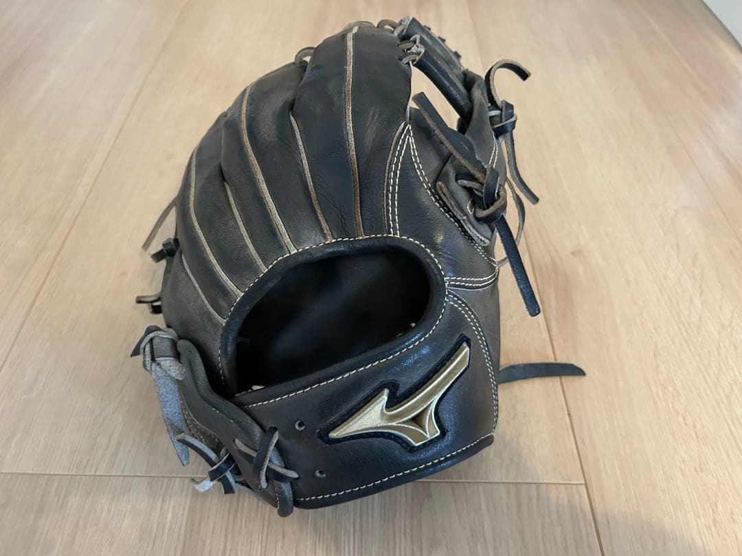 ミズノ　グローバルエリート　一般軟式内野用