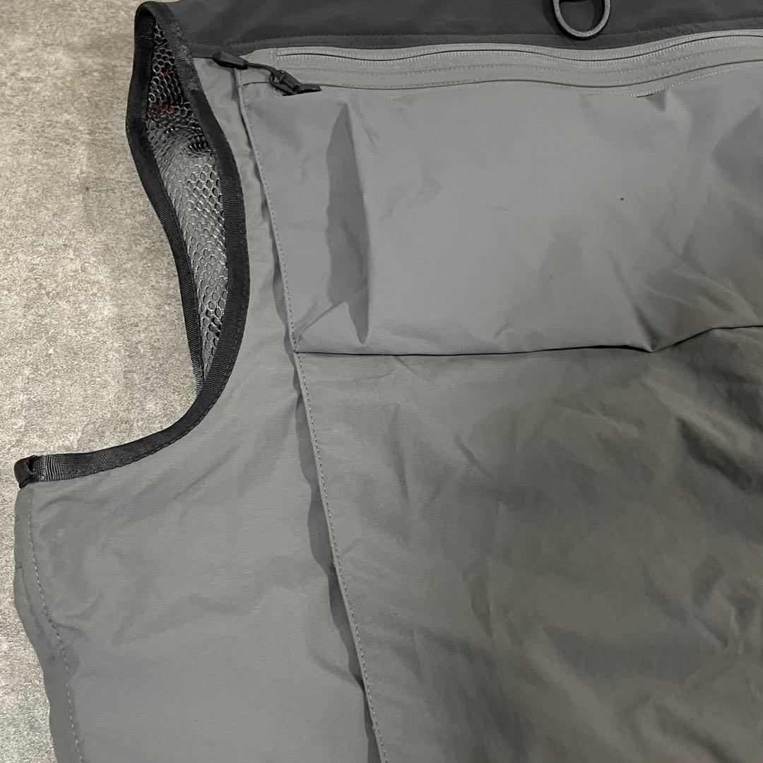 【美品】SIMMS フィッシッングベスト シムス 渓流 フライ サイズL ベスト