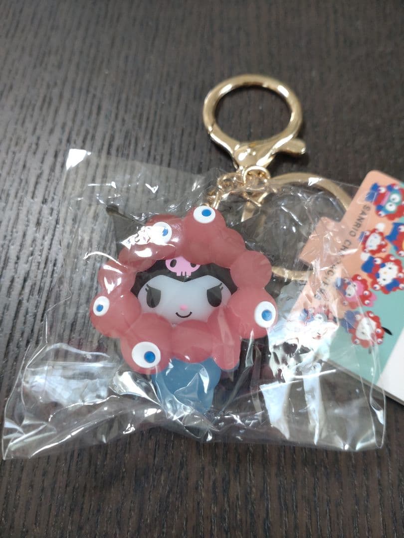 【バラ売り・組み合わせ自由】サンリオ ミャクミャク クリア キーホルダー 4種