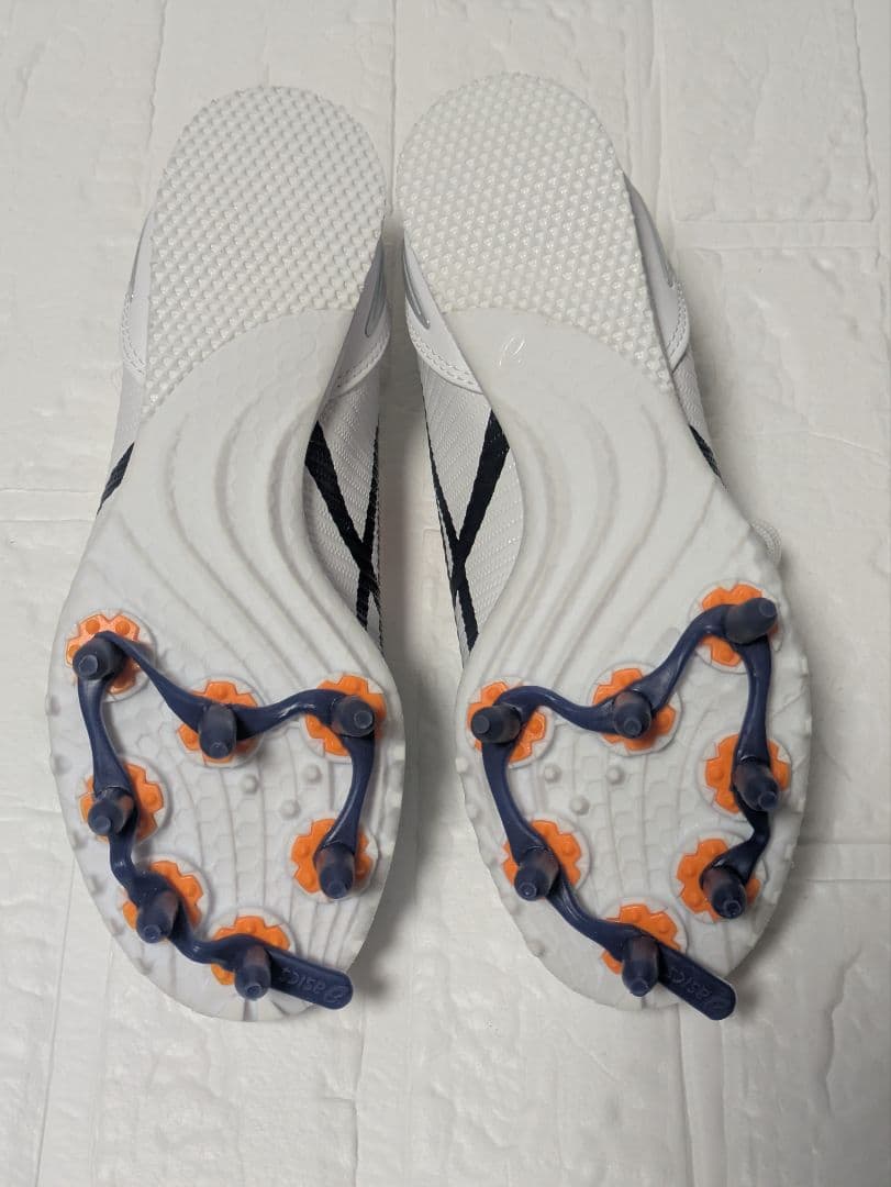 ASICS スパイクシューズ ホワイト/ブラック　23cm 新品未使用レンチ付き