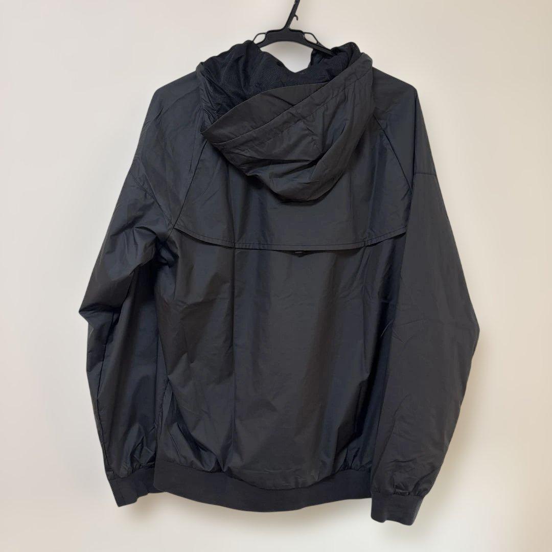 NIKE ナイキ　ウインドブレーカー　シャカシャカ　ランニングウェア　新品　XL