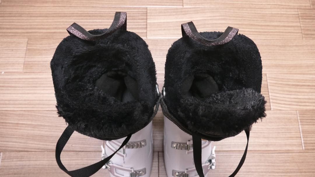 ★未使用品に極めて近い★ROSSIGNOL★レディースーブーツ★初級者位の方～