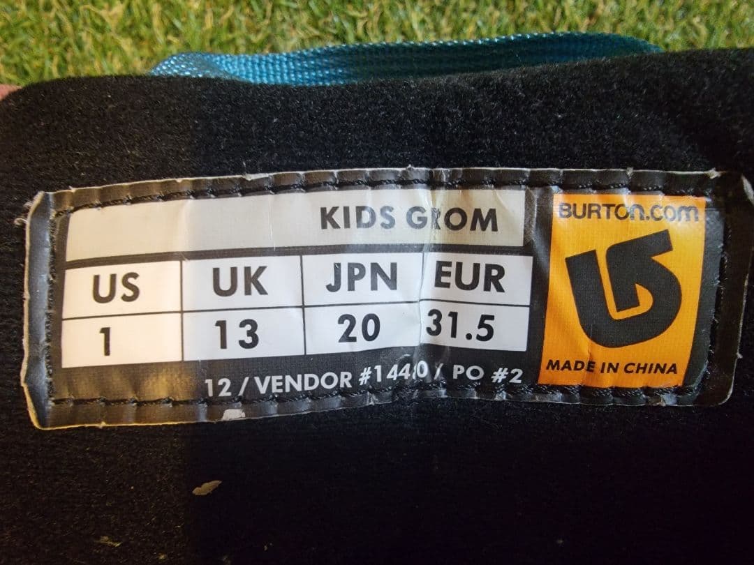 スノーボードブーツ子供用　Burton KIDS GROM 20センチ