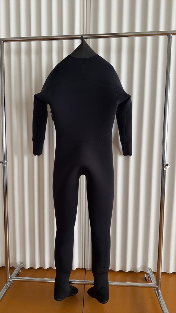スーパーセミドライ　ブーツ付き　XL ウェットスーツ