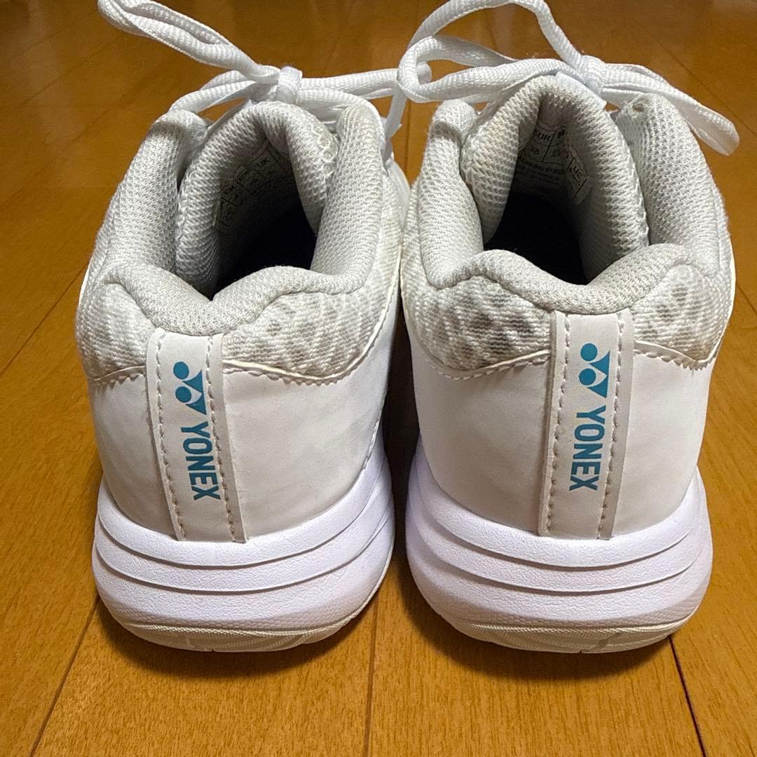 YONEX バドミントンシューズ ホワイト24cm