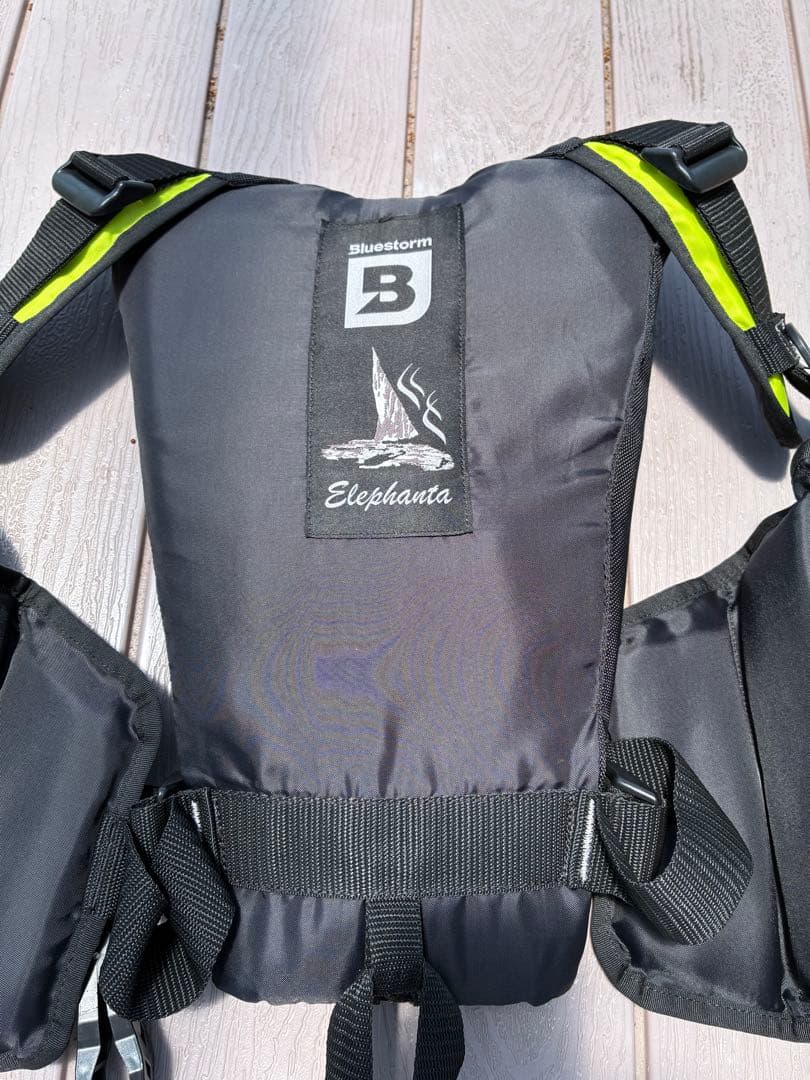 Bluestorm Elephanta ライフジャケット