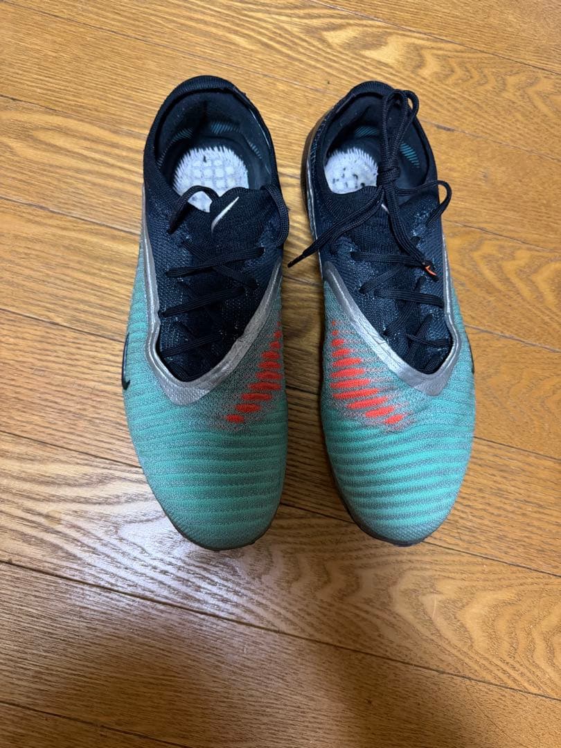 NIKE ファントム6 24.5