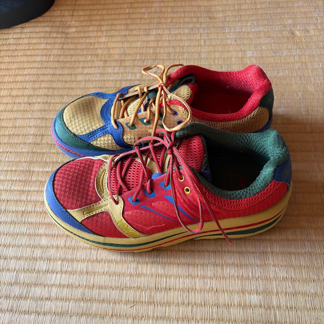 ランニングシューズHOKA oneone engineered garments