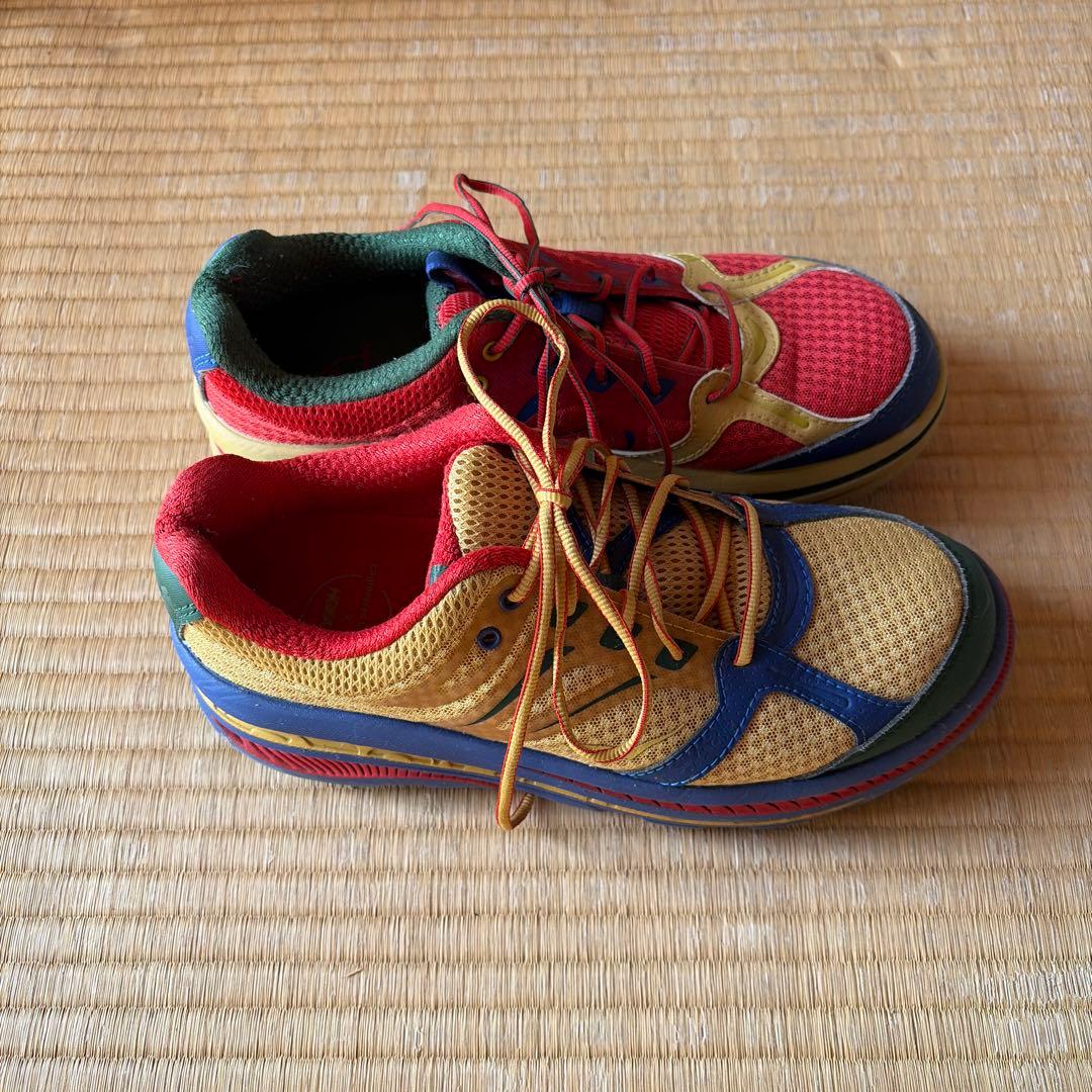 ランニングシューズHOKA oneone engineered garments