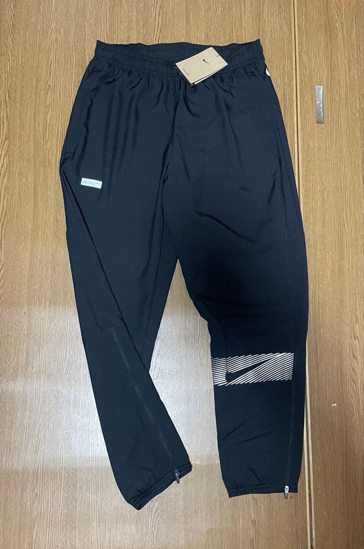 新品未使用　ナイキ メンズ ウーブン ランニングパンツ　2XL