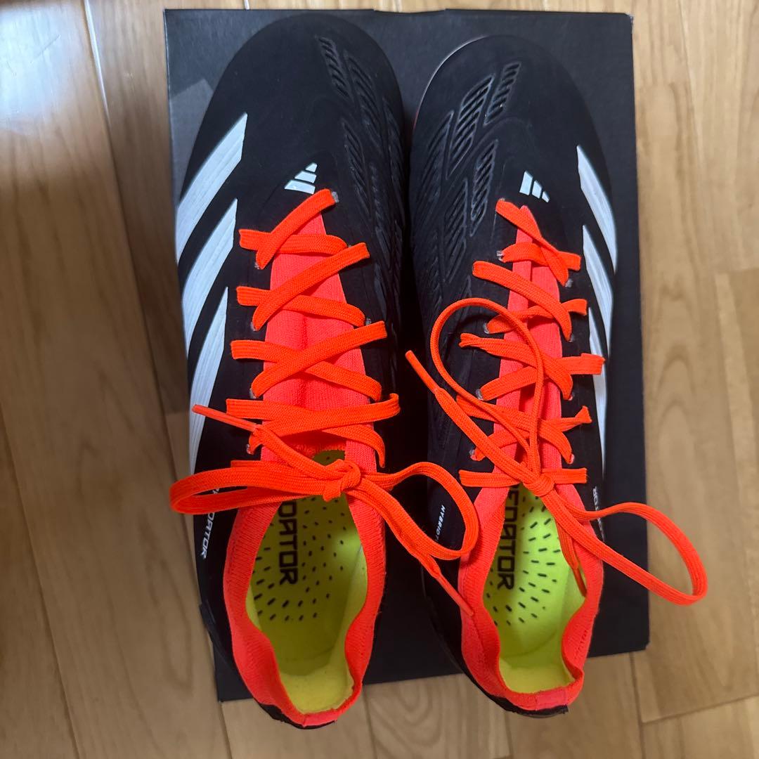 adidas Predator サッカーシューズ ブラック/オレンジ