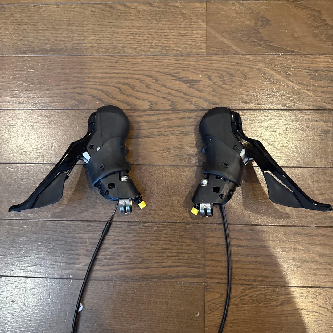 シマノ(SHIMANO) ST-R7020 左右レバ-セット 2x11S 油圧