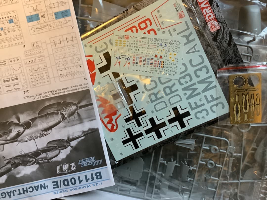ドラゴン　Bf110　D/E　1/32　DタイプとEタイプの選択　箱褪色あり