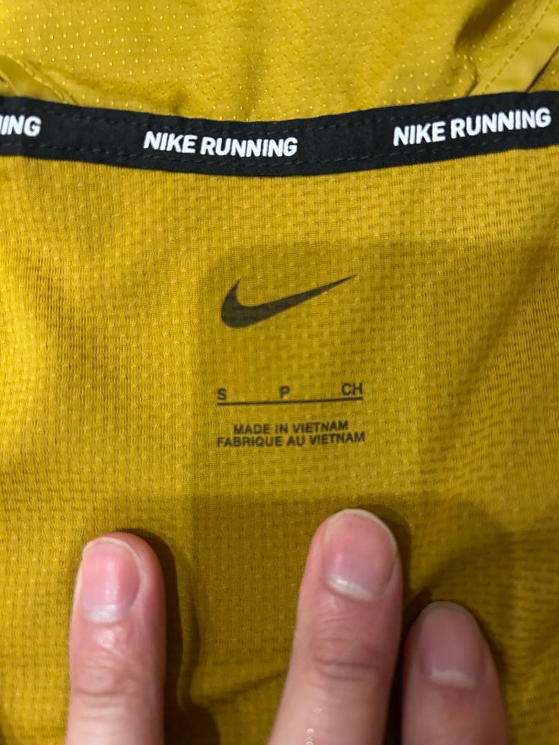 NIKE RUNNING ナイキ ウィンドブレーカー パッカブル フード付き
